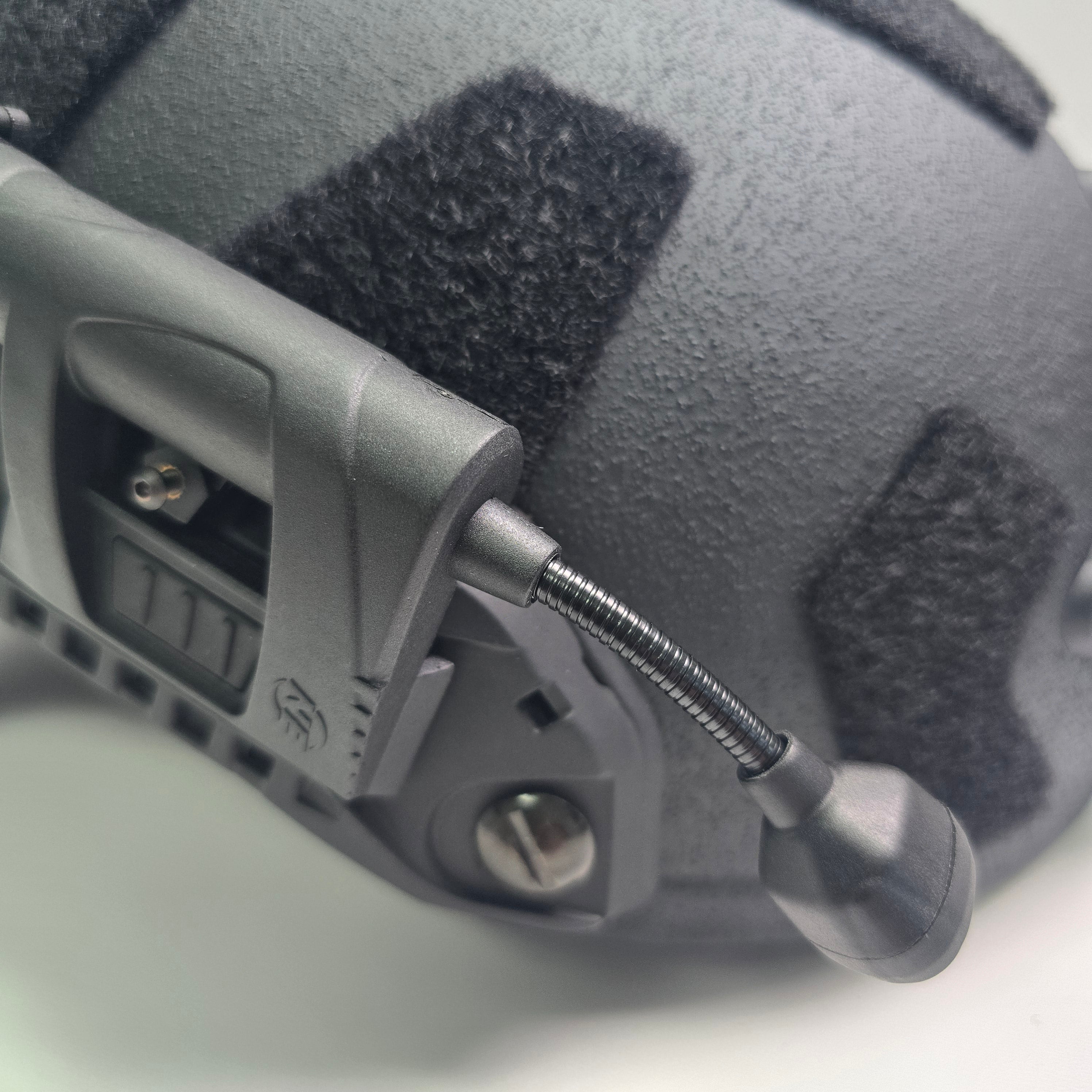 TACTICAL HELMET LIGHT RED, GREEN, WHITE - FairD Canada