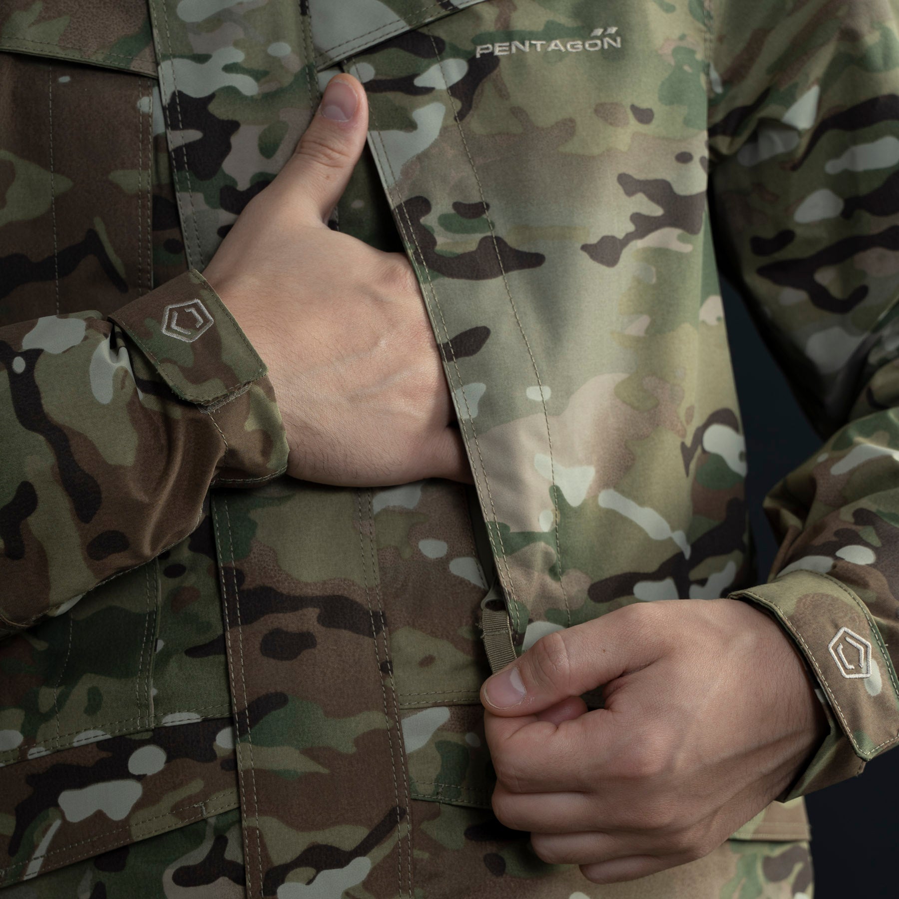 HURRICANE SHELL JACKET MULTICAM® - FairD Canada
