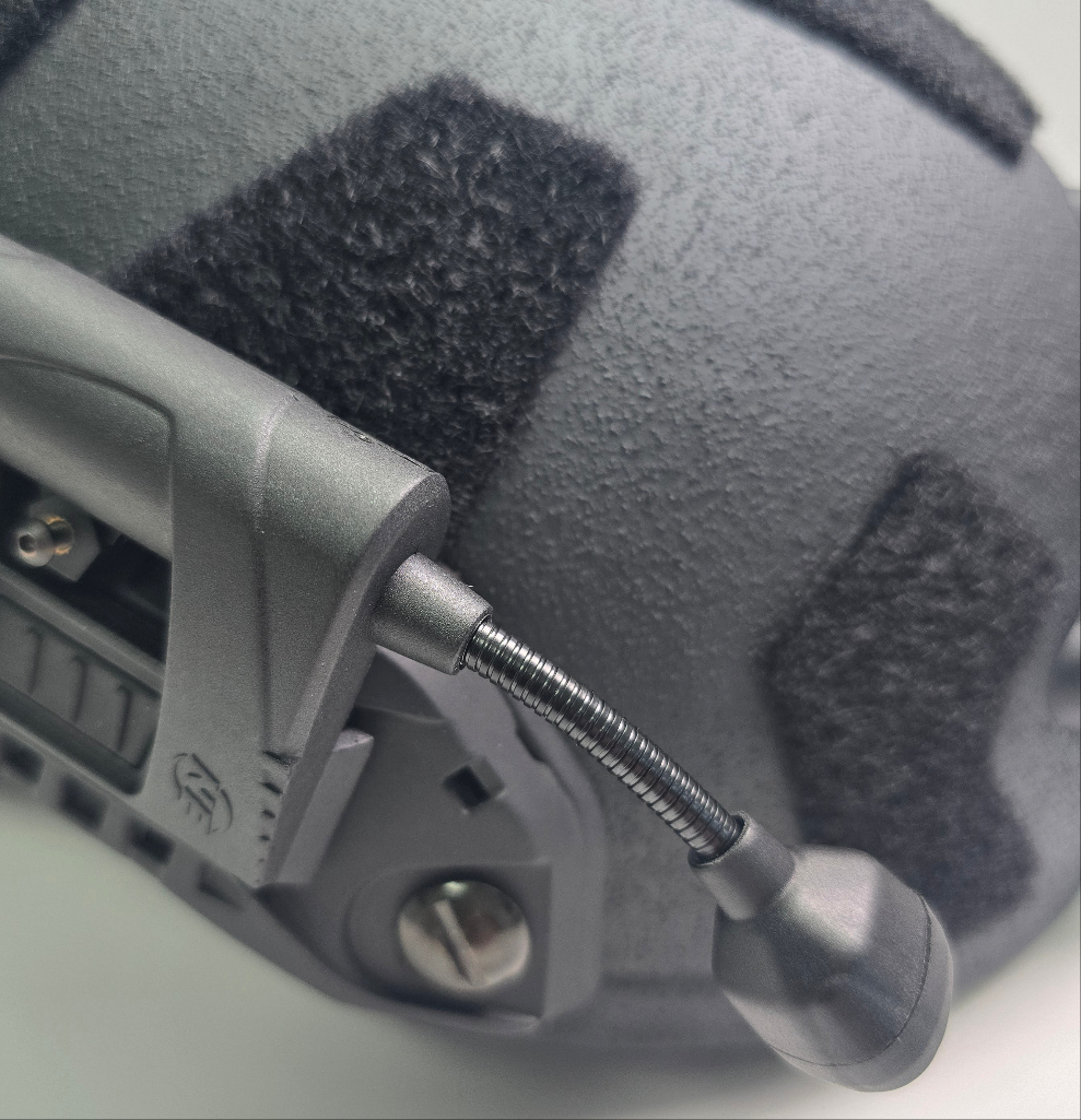 TACTICAL HELMET LIGHT RED, GREEN, WHITE - FairD Canada