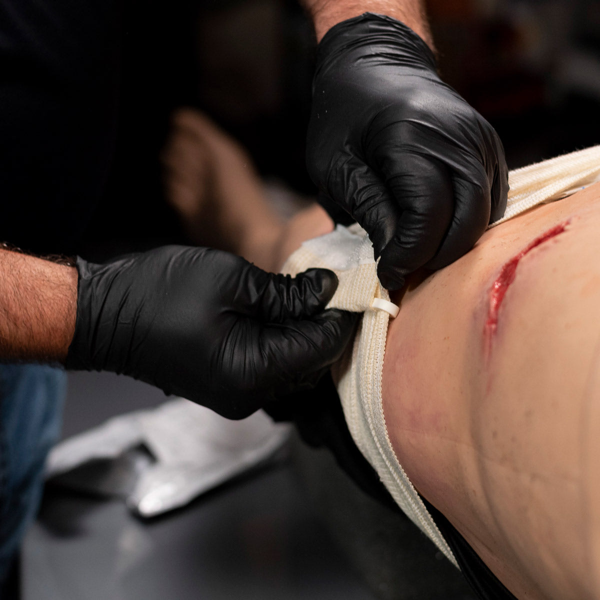 OLAES® Hemostatic Bandage - FairD Canada