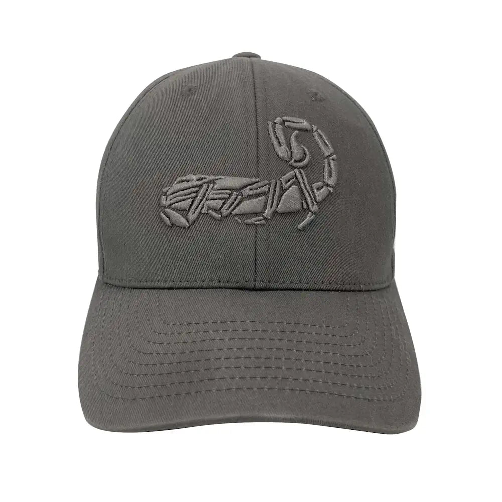 GORRA CON LOGO DE ESCORPIÓN DE AGILITA