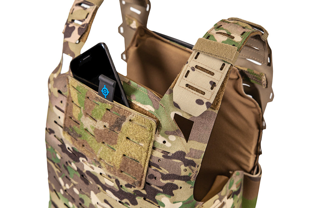 Blue Force Gear PLATEminus 6 Multicam - Pocket of plate carrier