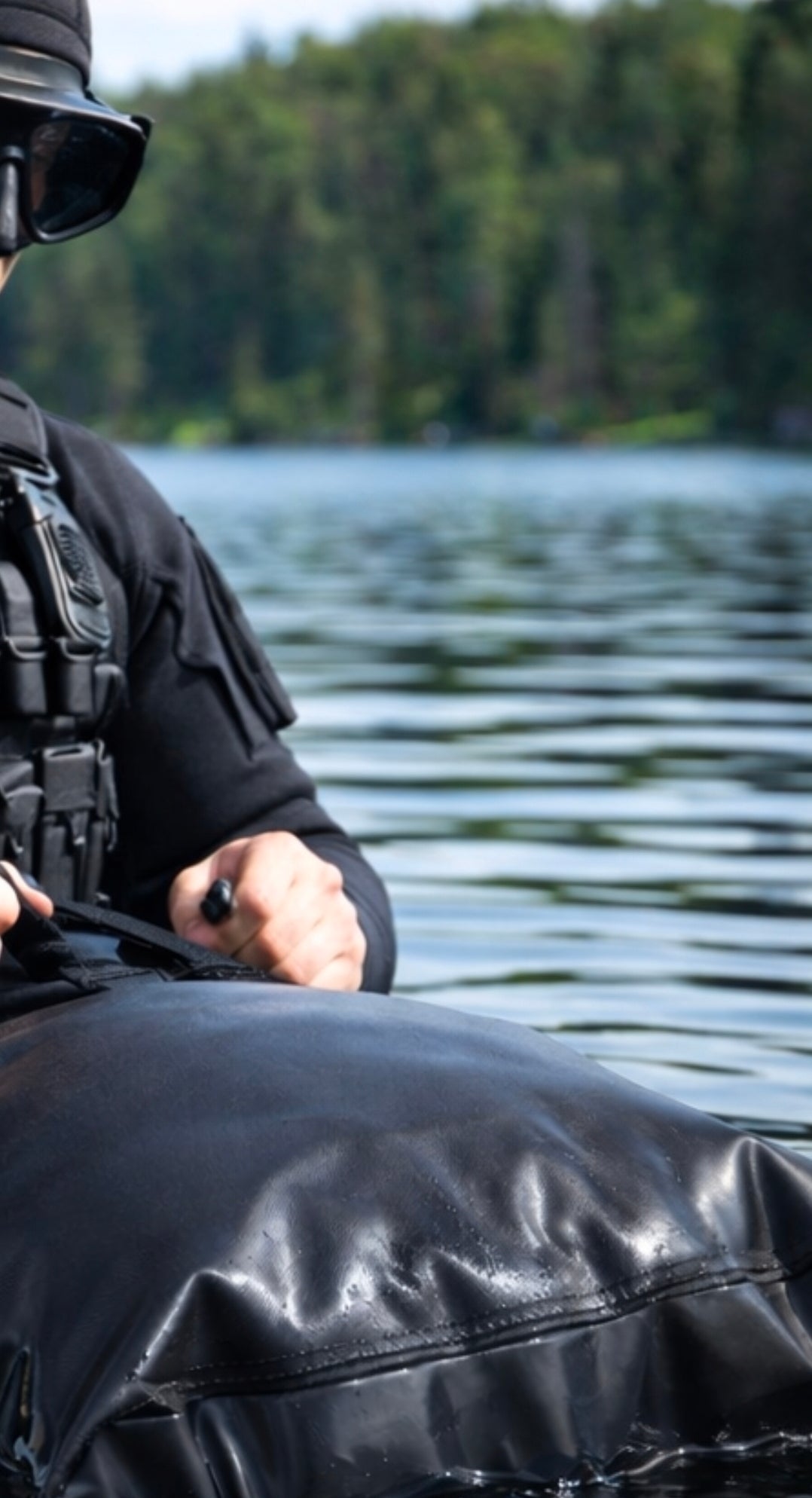 Tatou Armor – 70L Tactical Waterproof Dry Bag